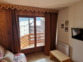 D42 Dolomites- Ski Navette Gratuite- Rando Prêt raquettes,